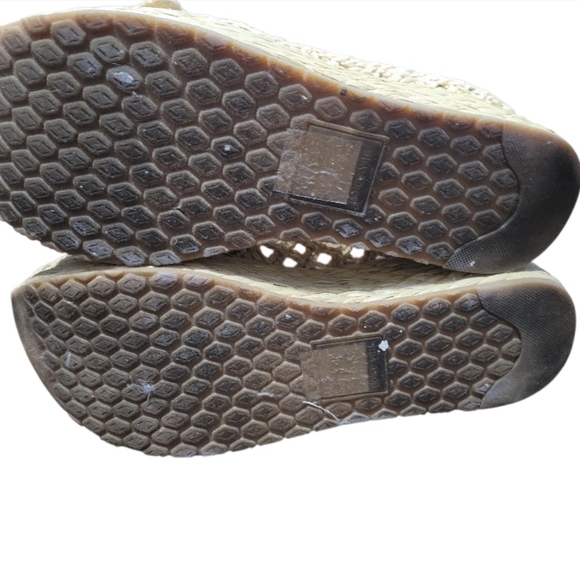 Dolce Vita Woven Raffia Knot Front Slip-On Loafers - Picture 4 of 4